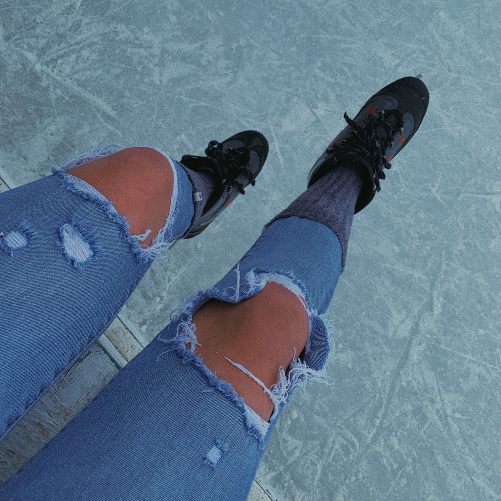 Buckle Jeans